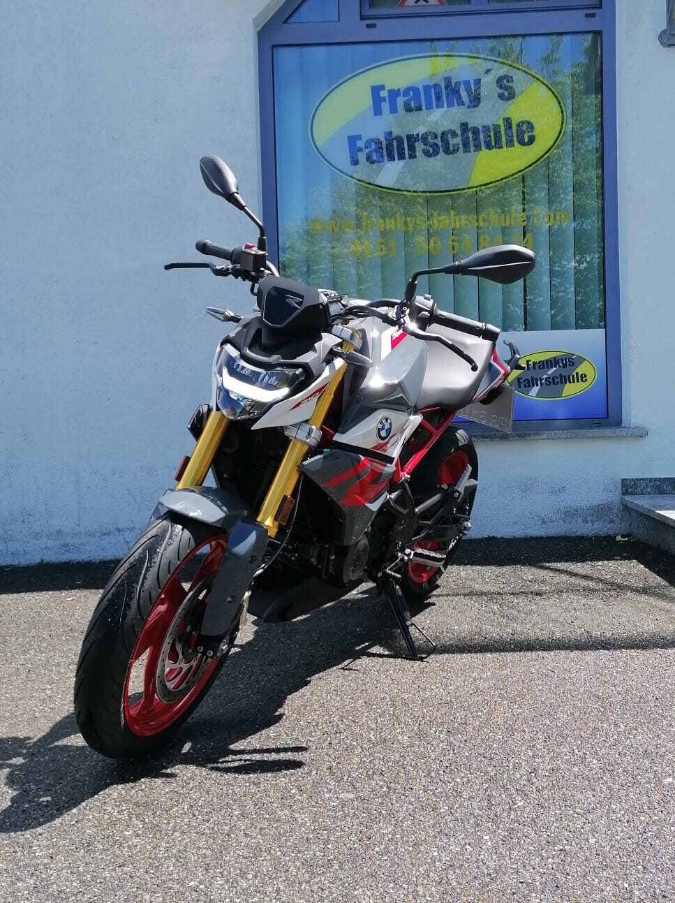 WhatsApp Image 2025-04-10 at 17.23.31